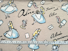 Charger l&#39;image dans la galerie, Alice in Wonderland Flannel Fabric - 1/2 Meter
