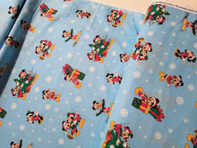 Charger l&#39;image dans la galerie, Disney - Mickey and Friends Christmas Day 71753 - Light Blue Fabric - 1/2 Meter - Cotton Fabric
