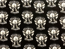 Charger l&#39;image dans la galerie, Star Wars Mandalorian II Helmet Badge Black Fabric - 1/2 Meter - Cotton Fabric
